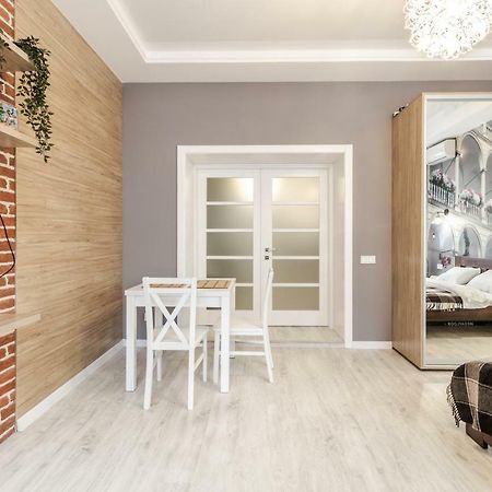 Apartamento Modern Rus Leópolis Exterior foto